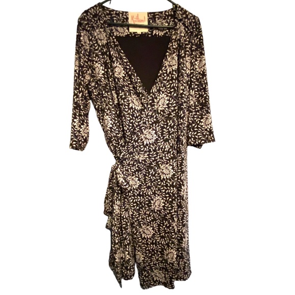 Black and White Lighthearted Lecture Wrap Dress, mid-length. 2X - Picture 2 of 8